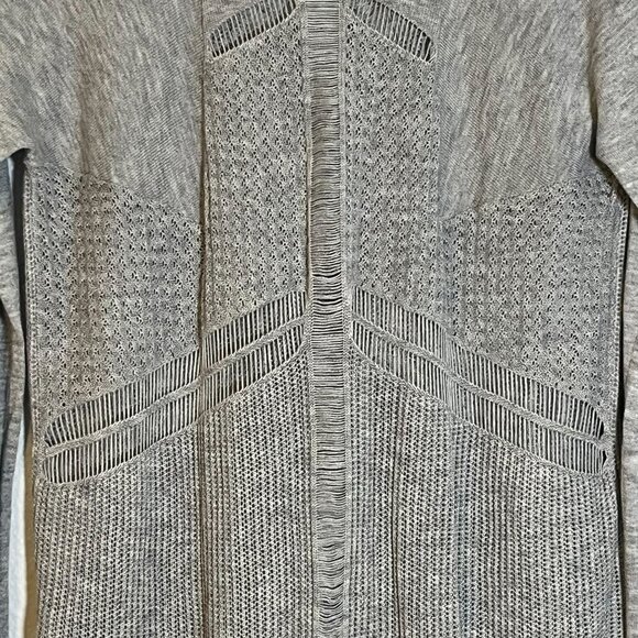 Ella Moss Gray Long Sleeve Knit Sweater With Intricate Pattern Textured Design S - Picture 9 of 9